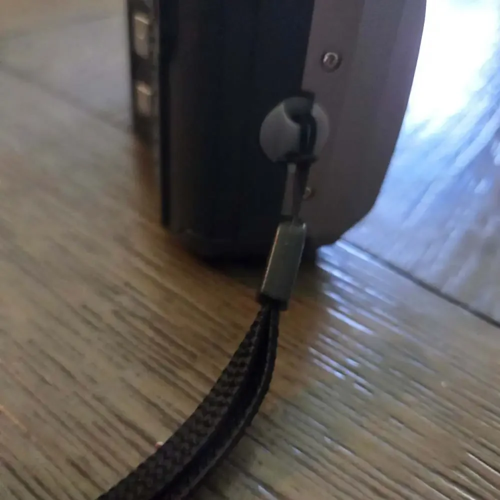 Fujifilm FinePix A205 2.0MP Digital Camera - Silver